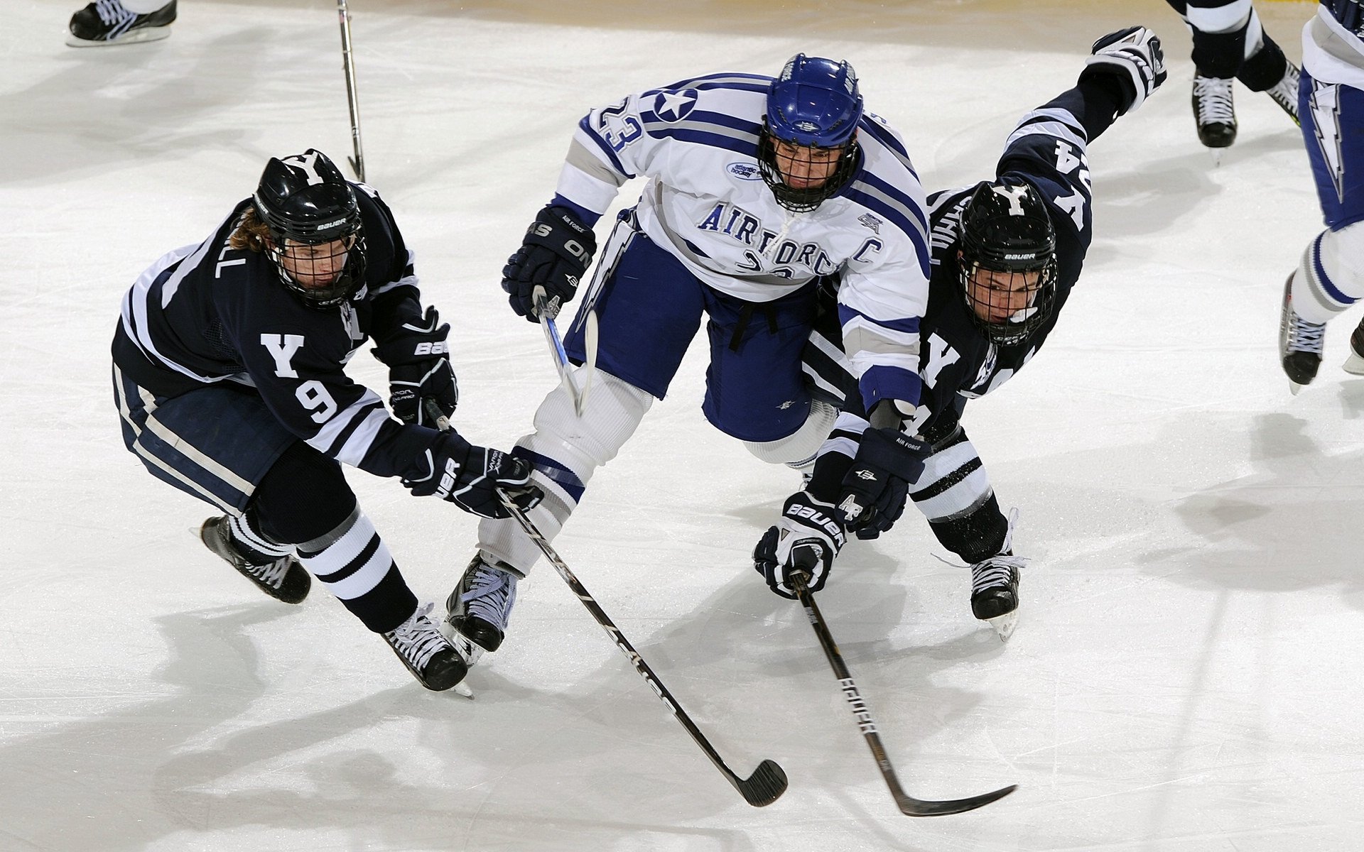 博卡青年锋线表现抢眼，博卡青年什么水平