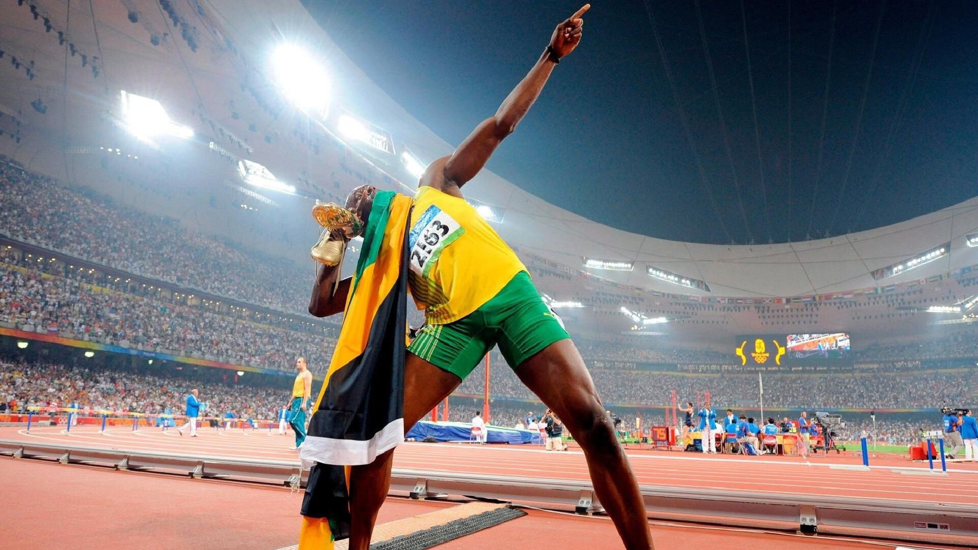 女子接力四棒配合默契,女子接力第四棒是谁