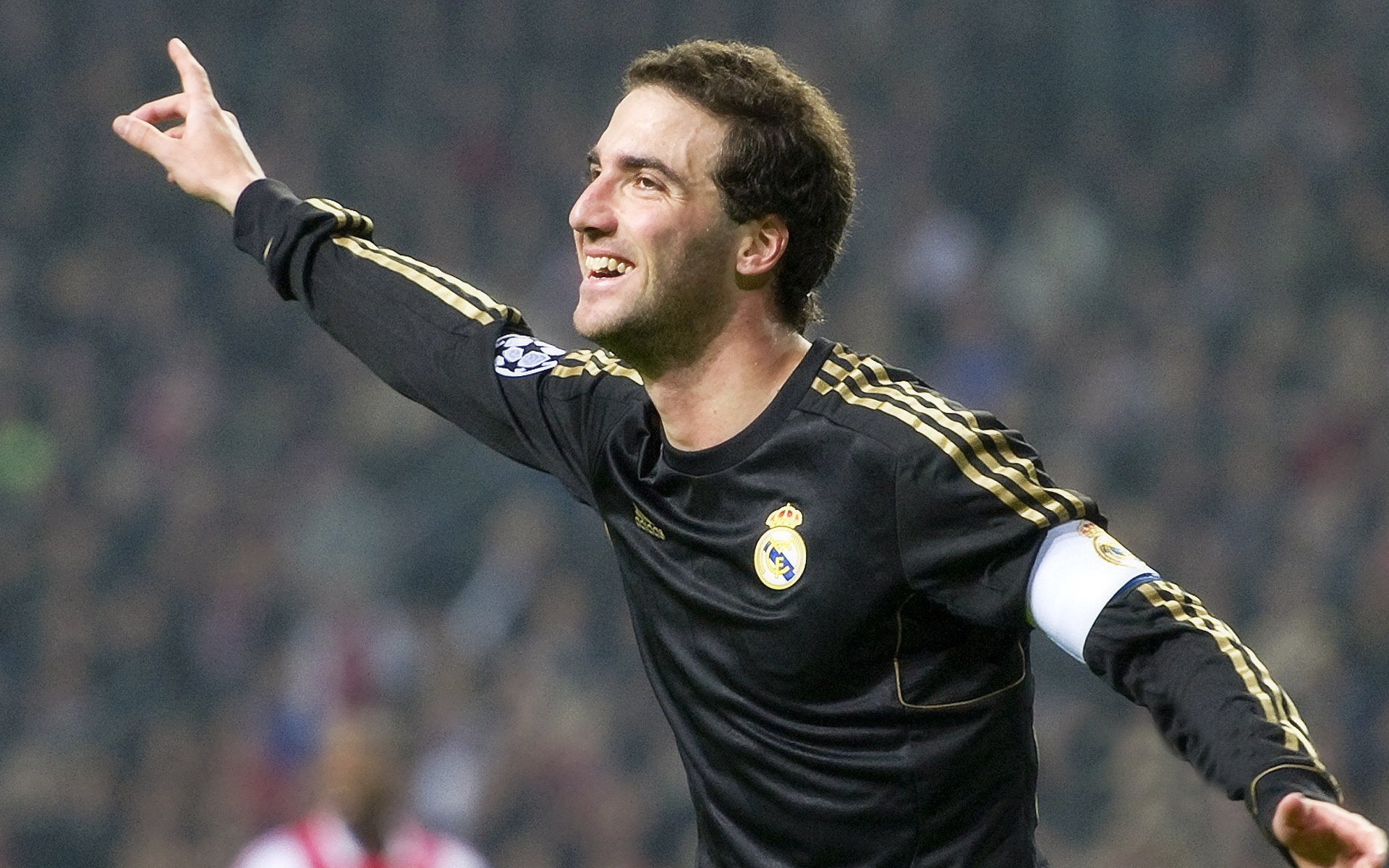 【球场环境】场地条件对比赛的影响分析,比赛场地大小